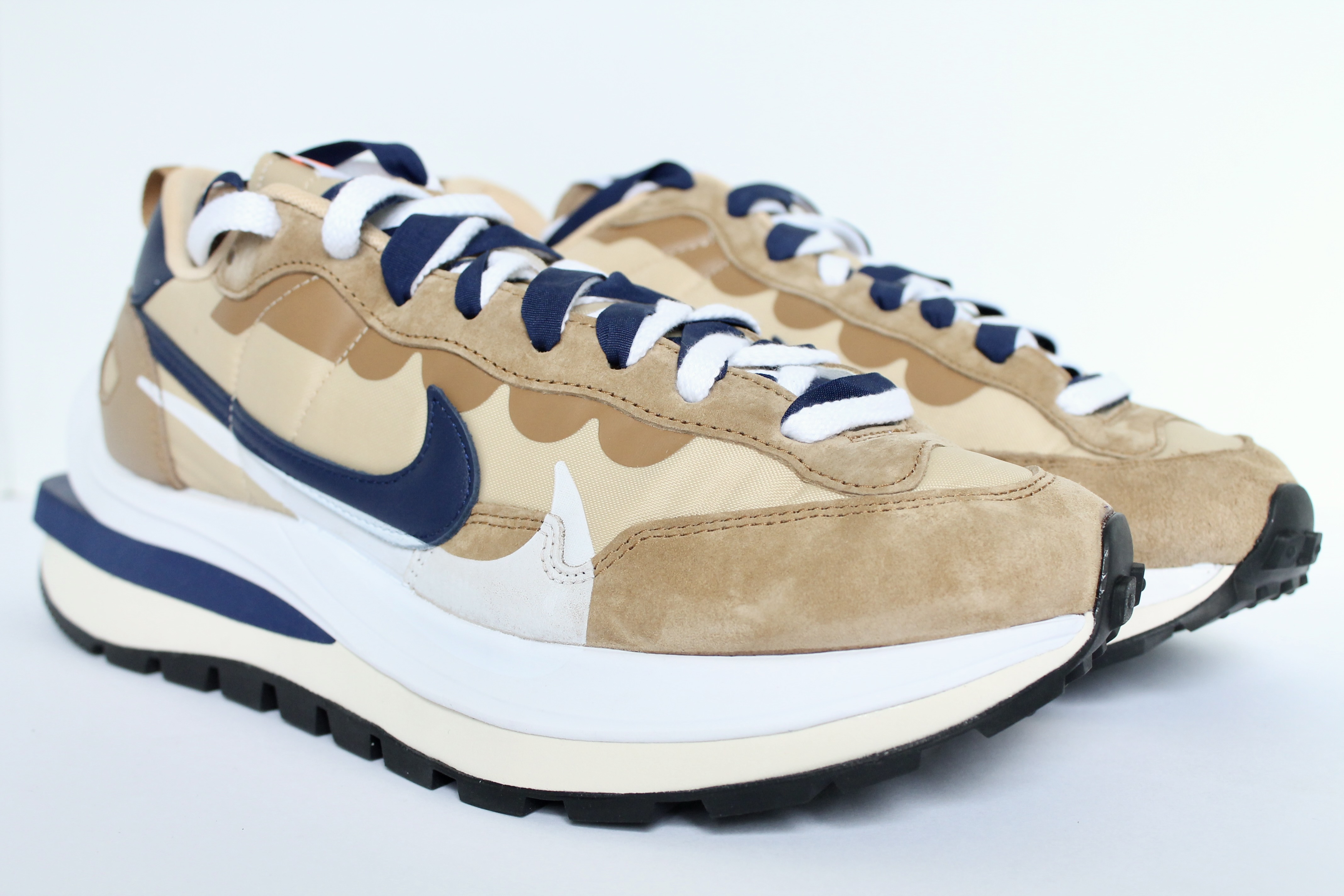 sacai sesame blue