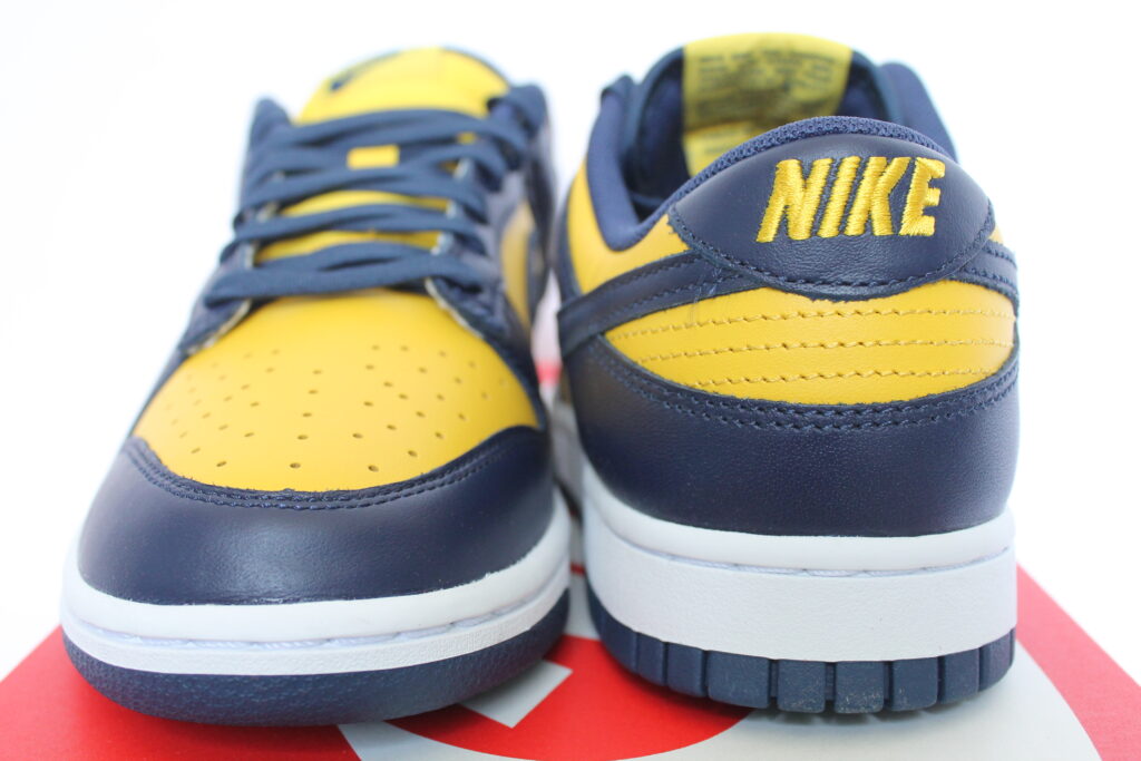 nike dunk low varsity maize stockx