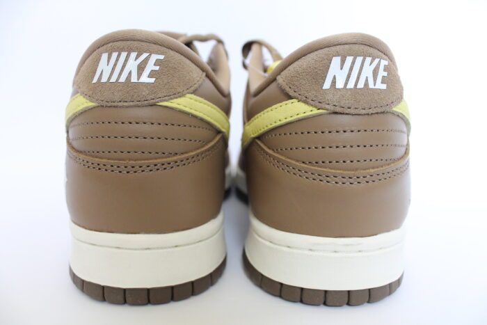 dunk low canteen on feet