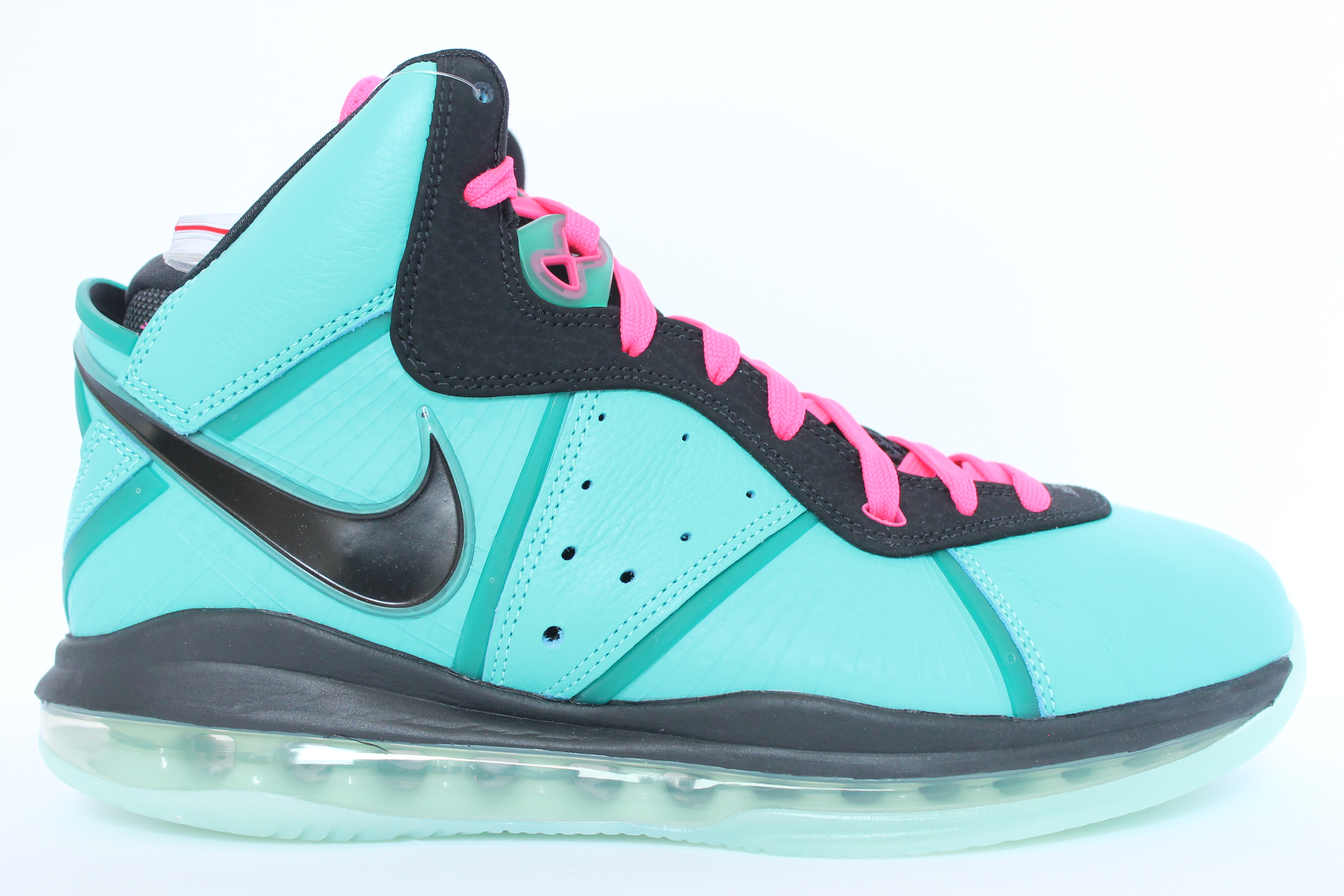 Nike LeBron VIII Retro QS 'South Beach' (2021)