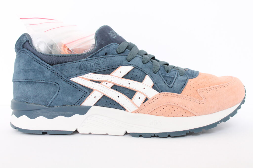kith asics salmon toe