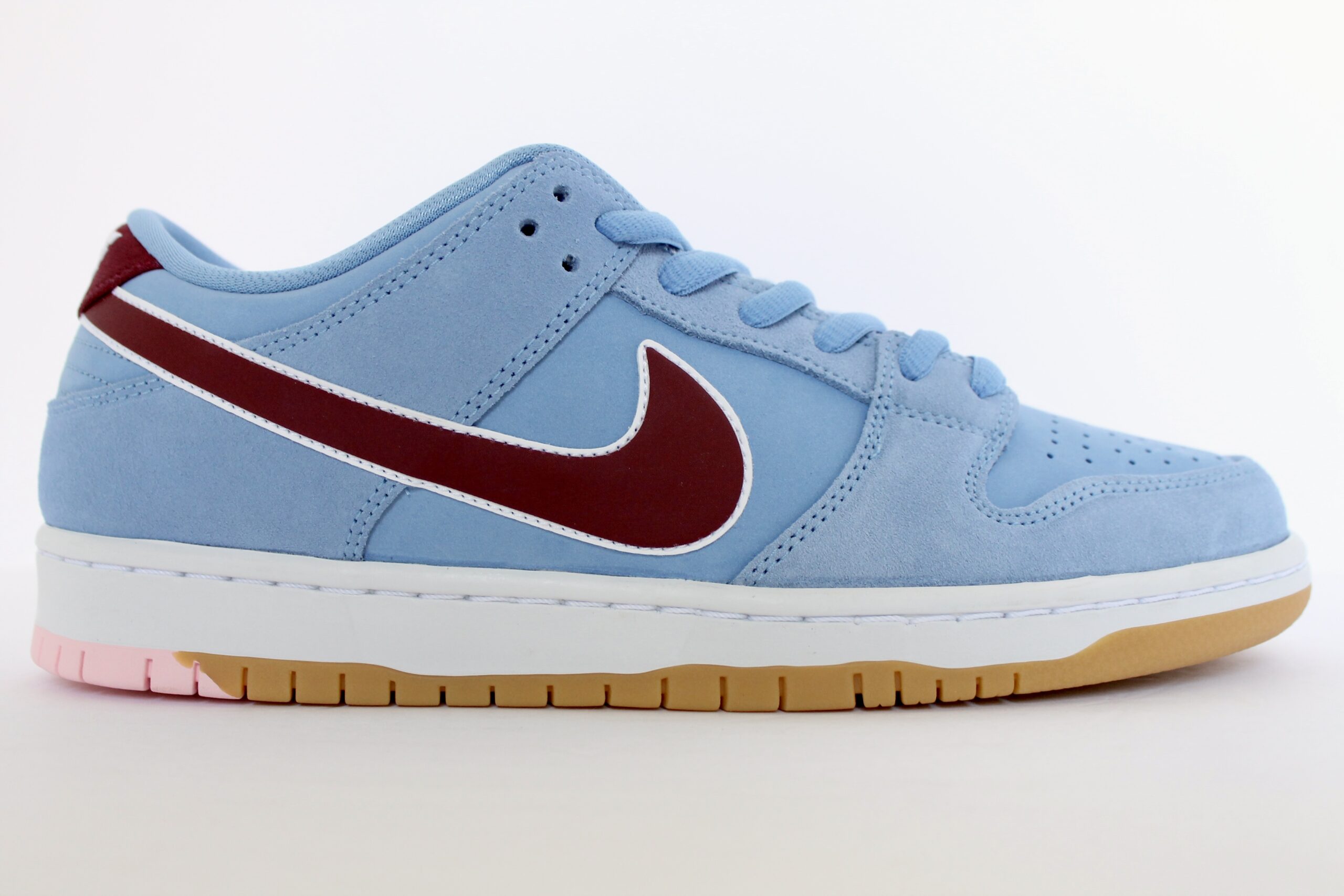 Nike SB Dunk Low 'Philadelphia Phillies' - Valor Blue and Team Maroon