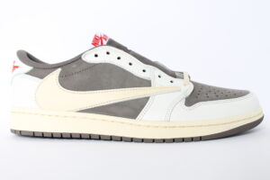 Air Jordan 1 Low OG SP Cactus Jack (Travis Scott) 'Reverse Mocha'