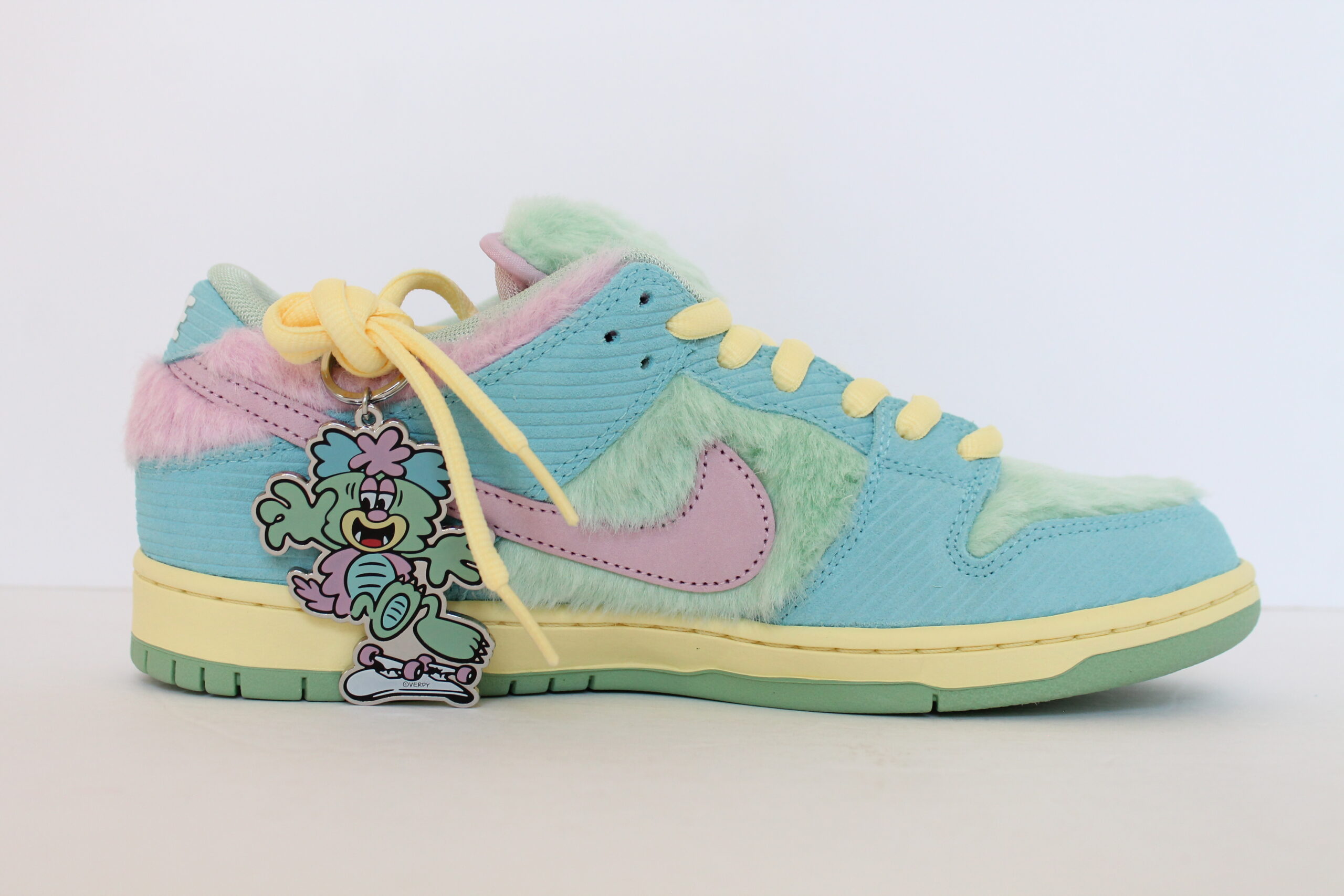 SHOP THE NIKE COLLECTION
