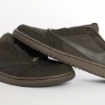 Air Jordan 1 Retro Low OG Cactus Jack - Velvet Brown